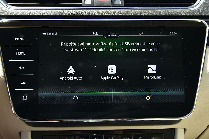 Škoda Superb 2.0TDi 147kW DSG L&K ČR - fotka 26 z 36