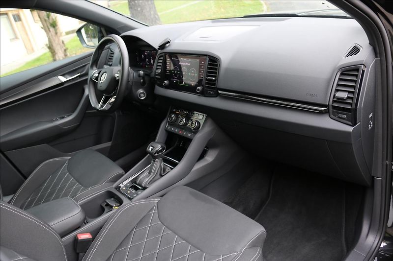 Škoda Karoq 2,0 Sportline,4x4, Automat - fotka 32 z 42