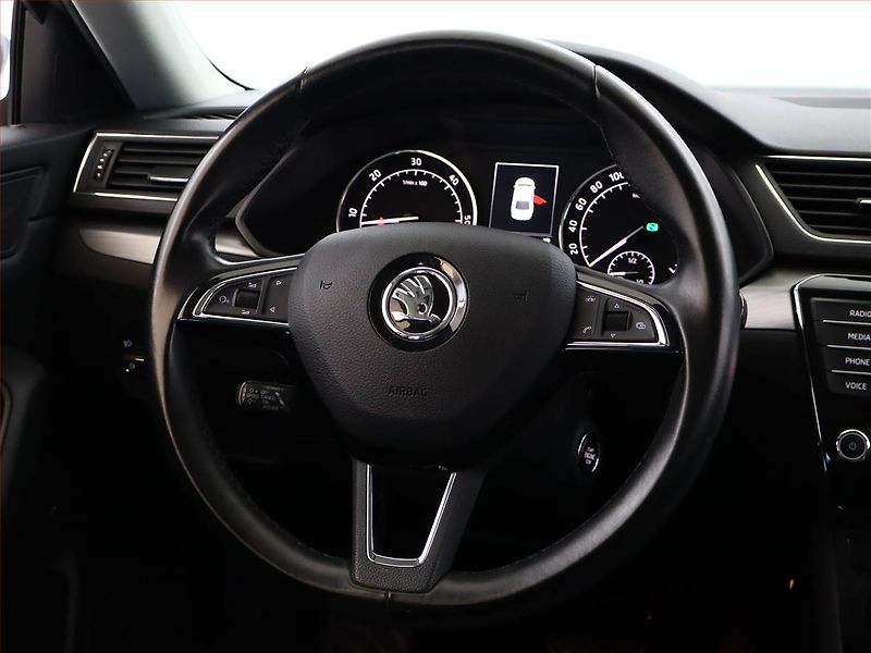 Škoda Superb (2016) Style Plus 2.0 TDI, Automat - fotka 14 z 25