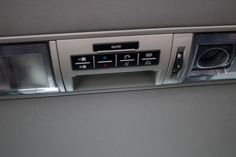 Volkswagen Caravelle 4Motion 2.0 BITDI - fotka 29 z 40