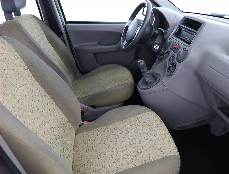 Fiat Panda (2006) 1.1, nová STK, jezdí výborně - fotka 7 z 12