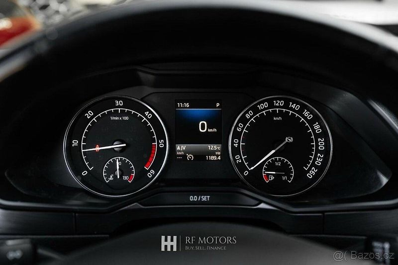 Škoda Superb (2018) 2.0 TDI 190 k 4x4 Style DSG - fotka 17 z 18