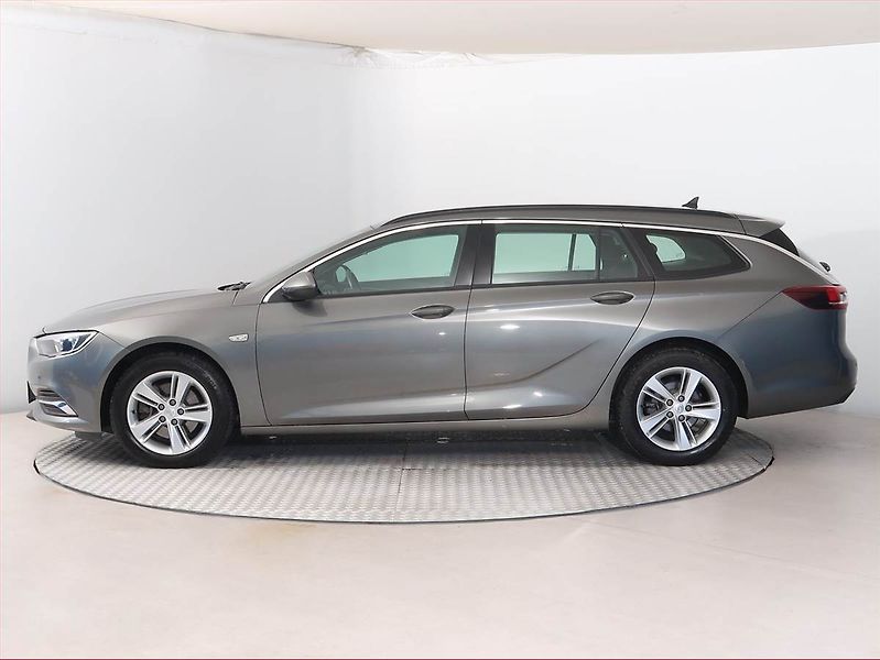 Opel Insignia (2019) 2.0 CDTI, Automat, Serv.kniha - fotka 3 z 17