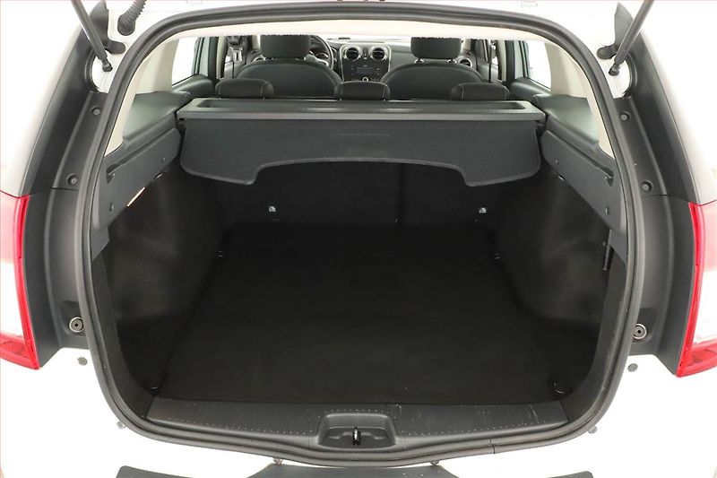 Dacia Logan (2018) 1.0 SCe, ČR,1.maj - fotka 10 z 12