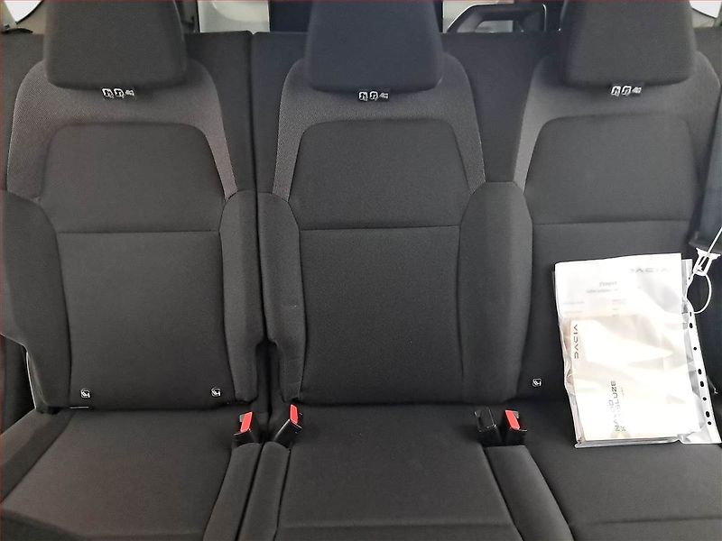 Dacia Jogger (2022) 1.0 TCe, LPG, ČR,1.maj - fotka 10 z 19