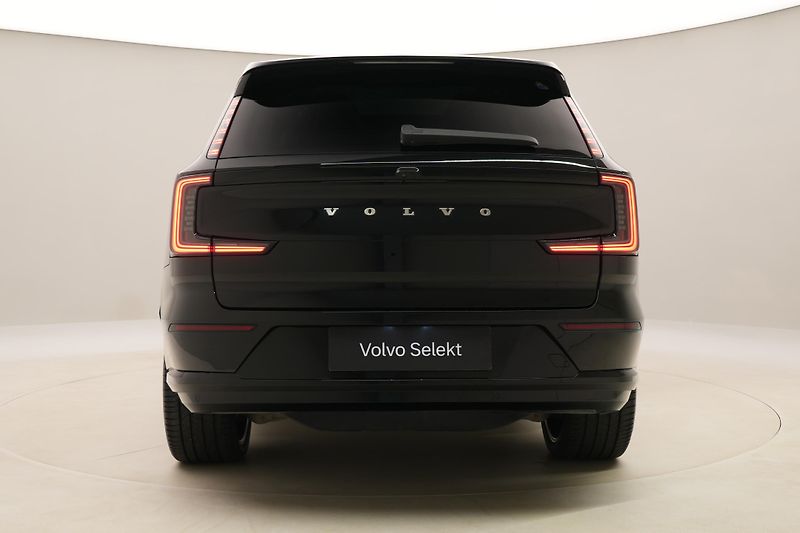 Volvo EX90 PURE ELECTRIC TWIN REZERVACE - fotka 12 z 60