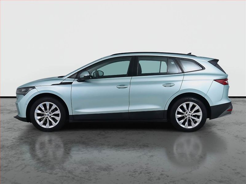 Škoda Enyaq (2022) First Edition iV 60 (62 kWh) - fotka 3 z 26
