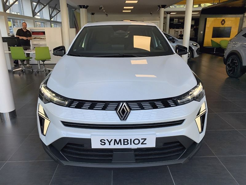 Renault Symbioz (2026) Evolution mild hybrid 140 - fotka 2 z 15