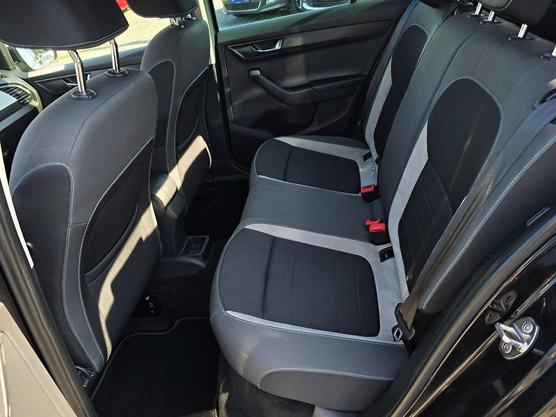 Škoda Fabia 1.2TSI JOY NAVI 1.MajItel - fotka 16 z 26