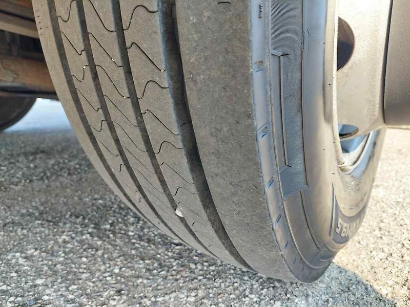 Iveco Ostatní ML 140 E28 souprava 120 m - fotka 19 z 59