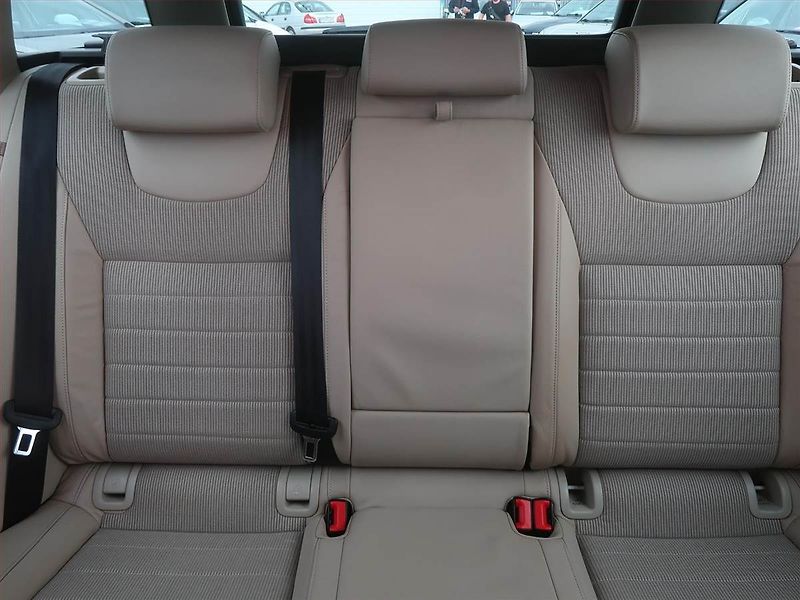 Škoda Octavia (2014) Elegance 2.0 TDI, 4X4 - fotka 10 z 17