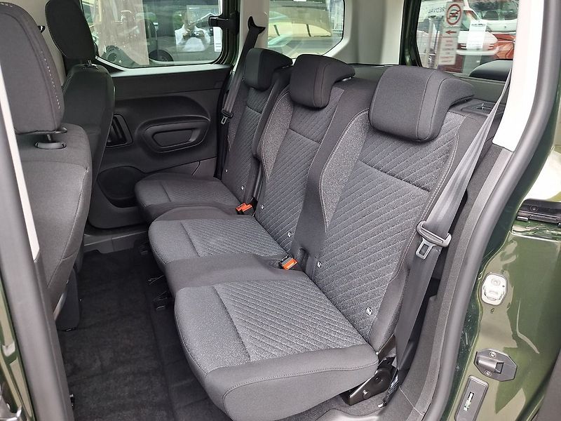 Peugeot Rifter (2026) ALLURE TURBO 110k MAN6 N1 - fotka 21 z 21