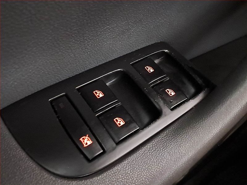 Opel Zafira (2012) Cosmo 2.0 CDTI, Navi, Xenony - fotka 16 z 17