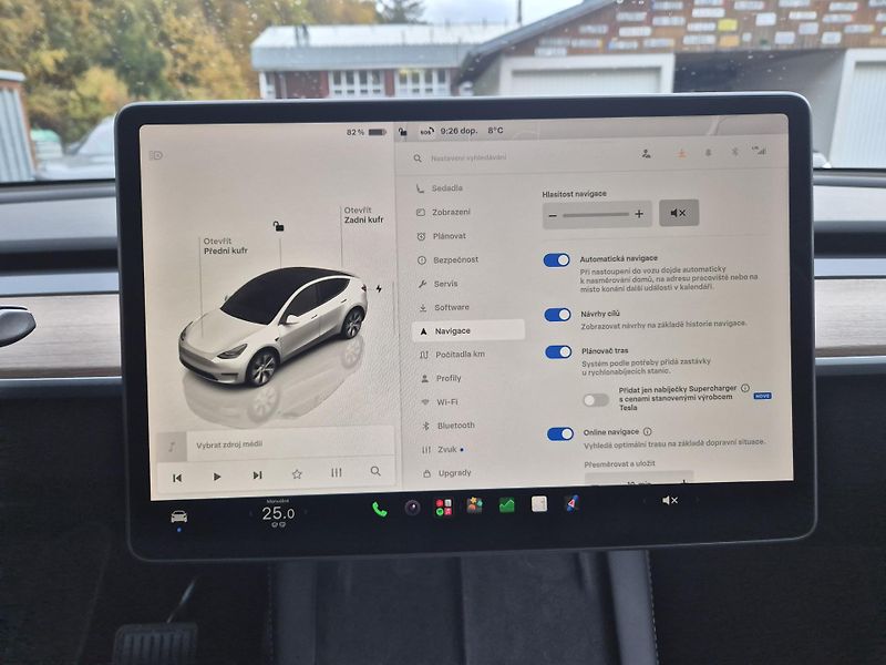 Tesla Model Y LONG RANGE DUAL MOTOR TZ 95,0% - fotka 28 z 49