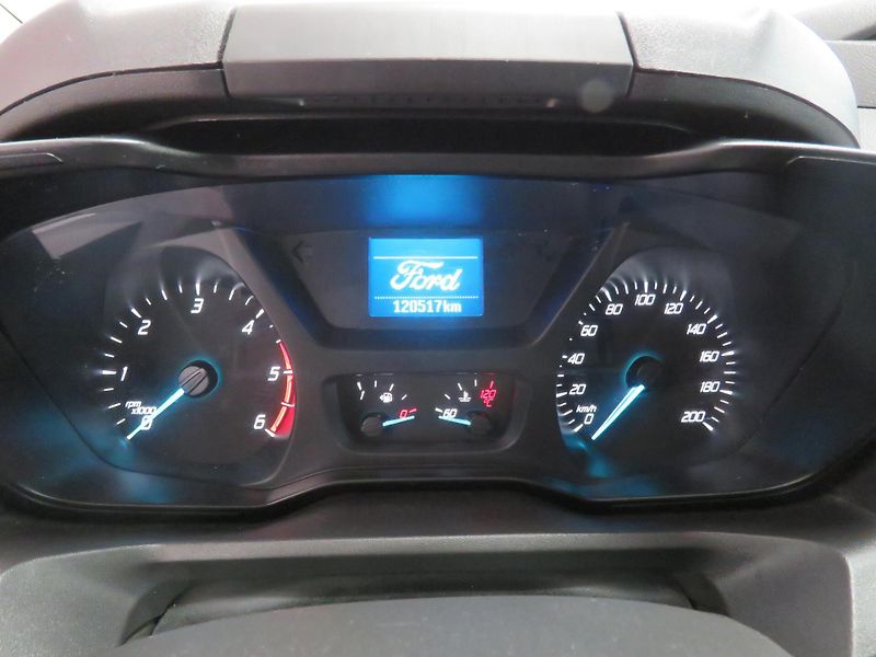 Ford Transit - fotka 19 z 25