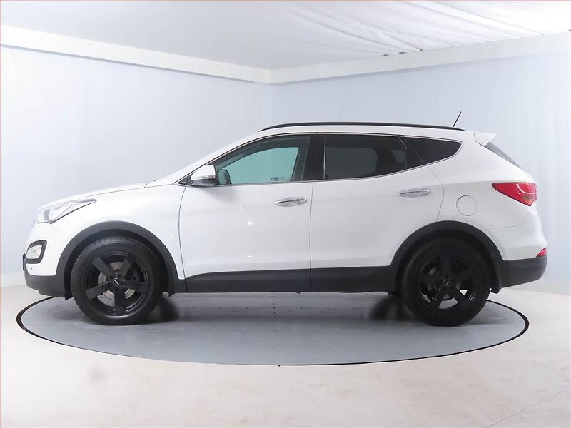 Hyundai Santa Fe (2015) Premium 2.2 CRDi, 4X4 - fotka 3 z 15