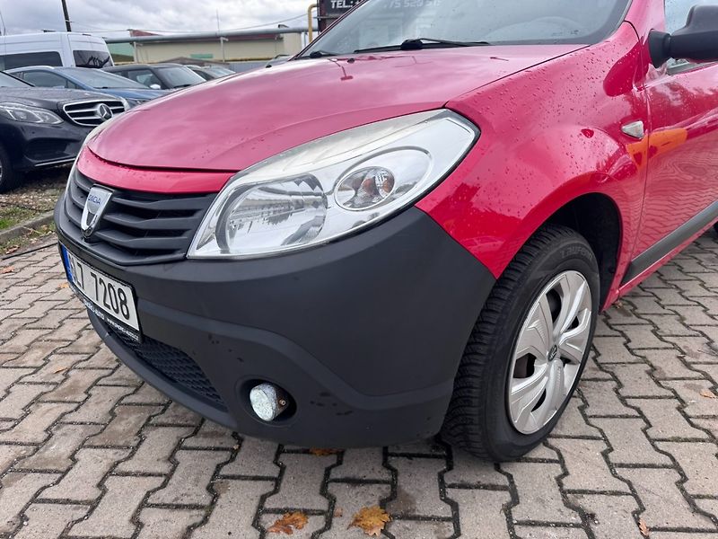 Dacia Sandero (2009) 1,2i 55KW BRZDY PNEU NOVÉ - fotka 9 z 43