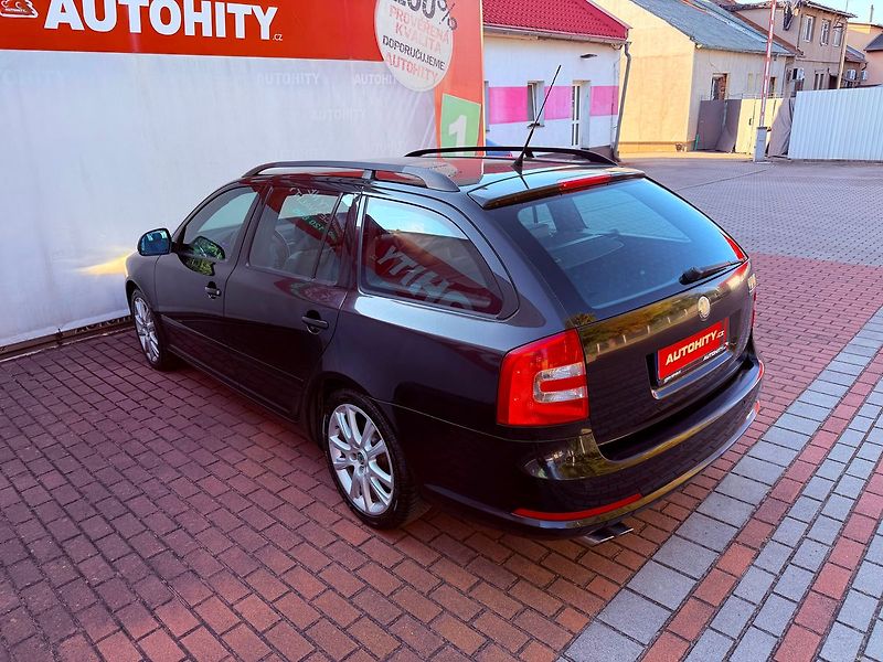 Škoda Octavia 2.0 TFSi RS, ČR - fotka 9 z 25