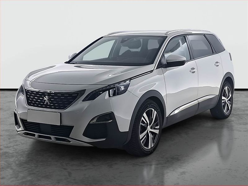 Peugeot 5008 (2018) Allure PureTech 130, Automat - fotka 2 z 23