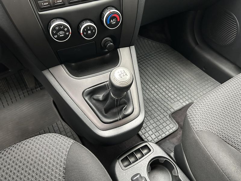 Hyundai Tucson 2.0 i CVVT 4x4 - fotka 14 z 21