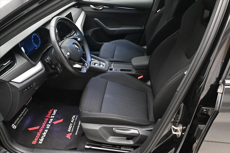 Škoda Octavia 2,0 TDI 110 kW DSG Sportline Z - fotka 13 z 30