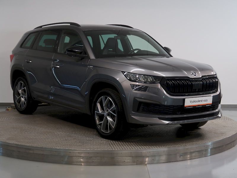 Škoda Kodiaq (2023) SPORTLINE 2.0TSI 140KW 4x4 DSG - fotka 6 z 42