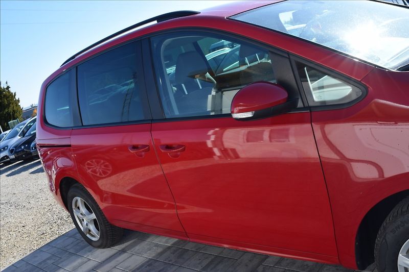Seat Alhambra 1,4 TSi 110KW KLIMA NOVÁ NÁPLŇ - fotka 10 z 48