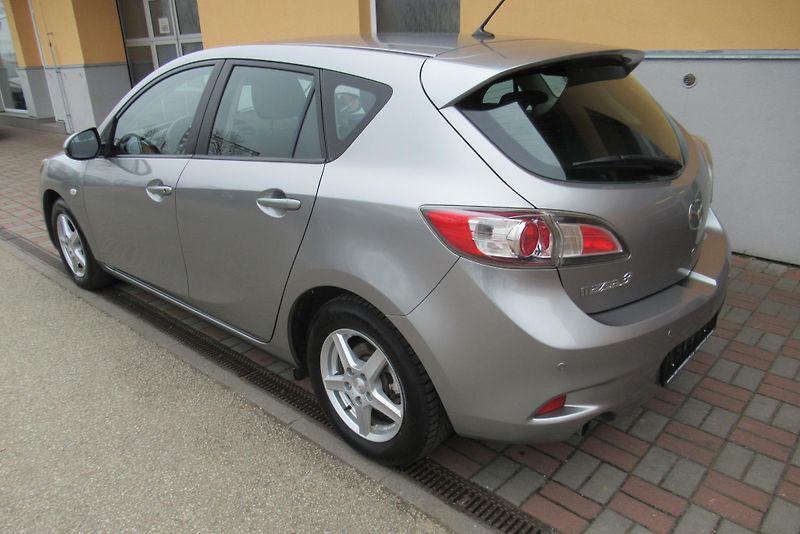 Mazda 3 1.6 CD AUT. KLIMA SADA ALU KOL - fotka 7 z 20