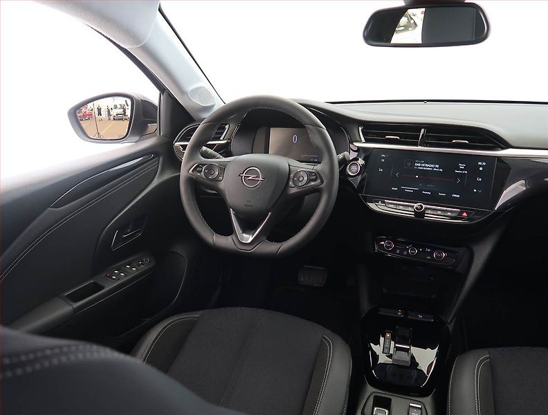 Opel Corsa (2023) Elegance 50 kWh, SoH 96% - fotka 7 z 28