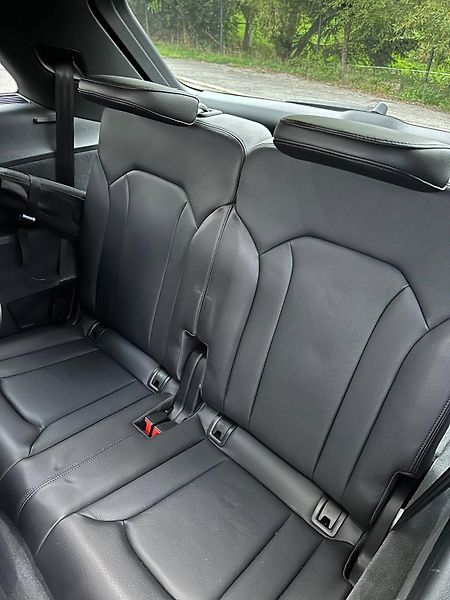 Audi Q7 (2017) 3.0 TFSI PREMIUM+ 360° 7 MIST - fotka 18 z 37