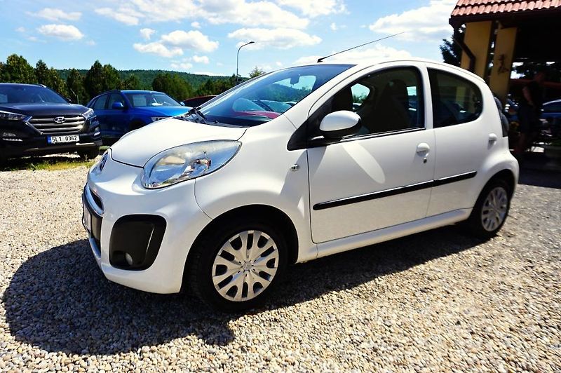 Citroën C1 (2013) TENDENCE 1,0i 50 kW - fotka 9 z 39