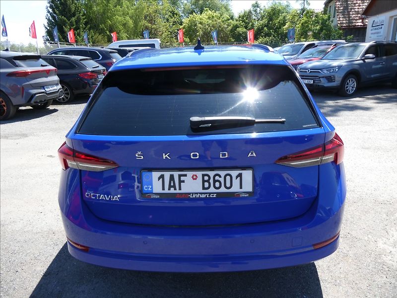 Škoda Octavia 2,0 TDi 85kW DPH, koupeno v ČR - fotka 8 z 32