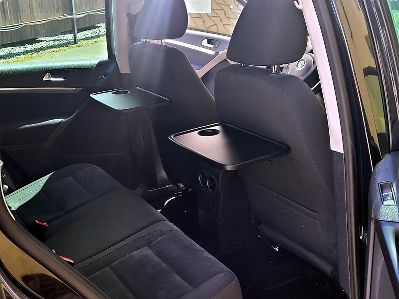 Volkswagen Tiguan 2,0 TDi DSG 4motion SERV.KNÍŽK - fotka 18 z 41