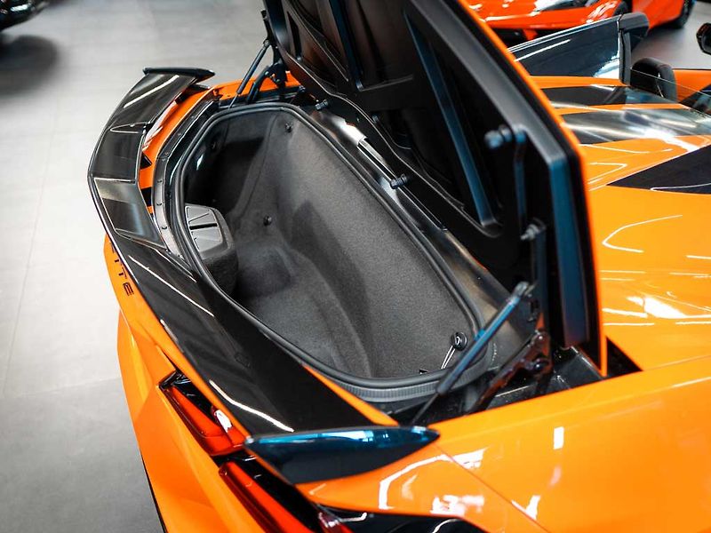 Chevrolet Corvette (2026) 6.2 Cabrio 3LT Z51 Facelift - fotka 7 z 42