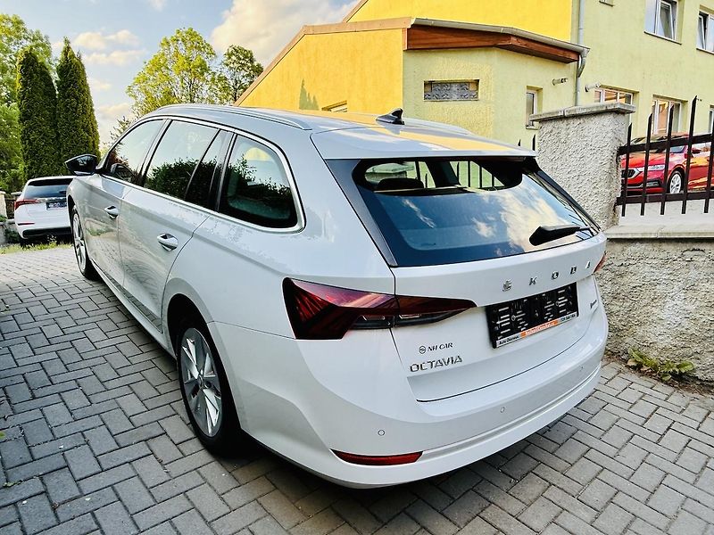 Škoda Octavia (2022) 1,5TSi 96kW G-TEC CNG STYLE ČR - fotka 14 z 15