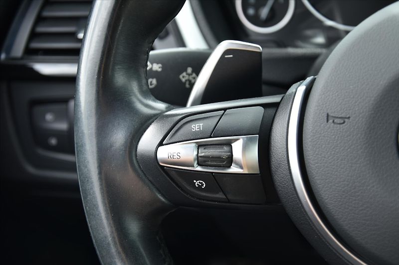 BMW Řada 4 428i xDrive 180kW M PAKET ČR - fotka 15 z 27