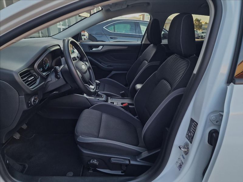 Ford Focus 1.5 Ecoblue Trend Edition,ČR - fotka 19 z 47