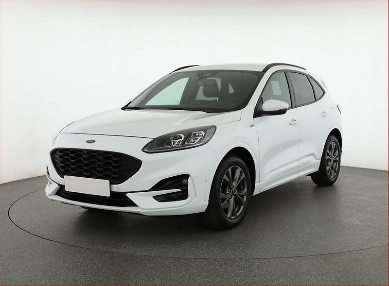 Ford Kuga (2022) 2.0 EcoBlue - fotka 2 z 21