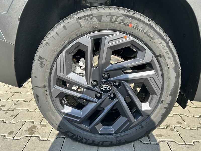 Hyundai Tucson 4×2 110 kW DCT GO CZECH PLUS! - fotka 4 z 31