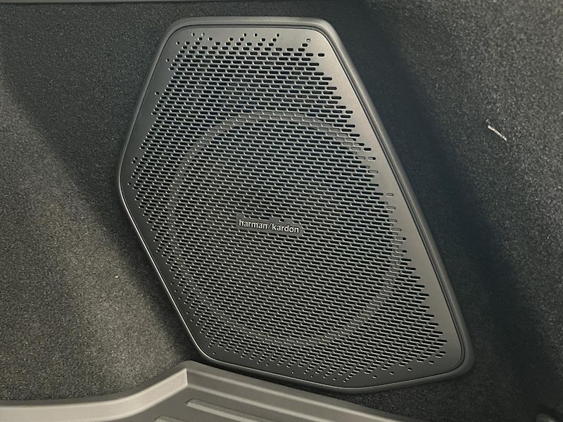 Lynk & Co 08 (2026) MORE PHEV - fotka 18 z 53