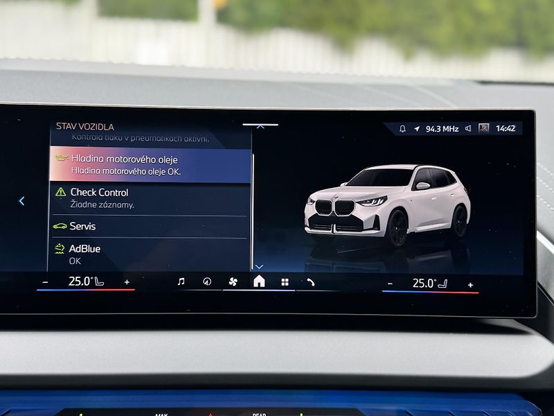 BMW X3 40xD-M PAKET-R19-LED-H&K - fotka 23 z 36