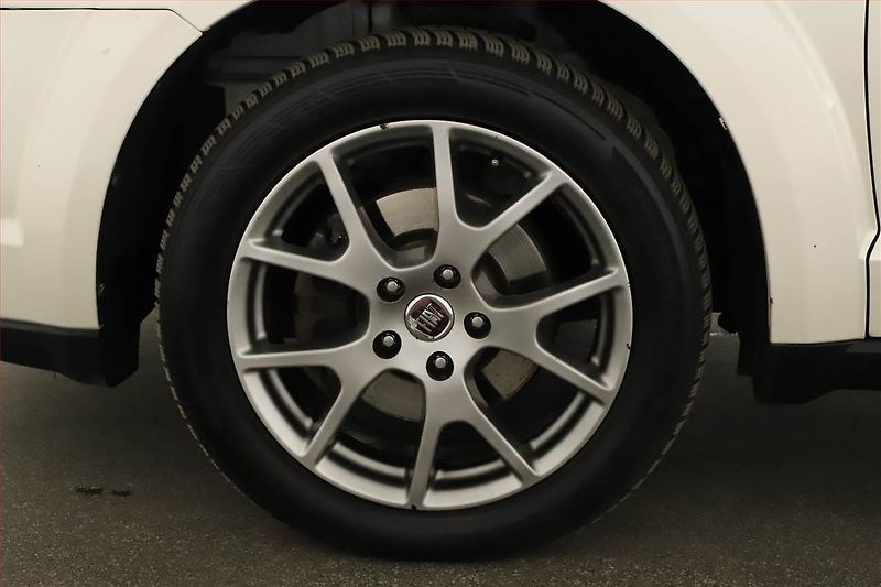 Fiat Freemont (2012) 2.0 MultiJet, 4X4, Automat - fotka 12 z 16