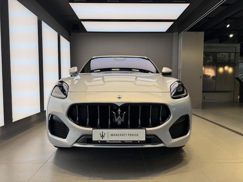 Maserati Grecale (2023) 300 HP - Záruka 03/2028 - fotka 2 z 19