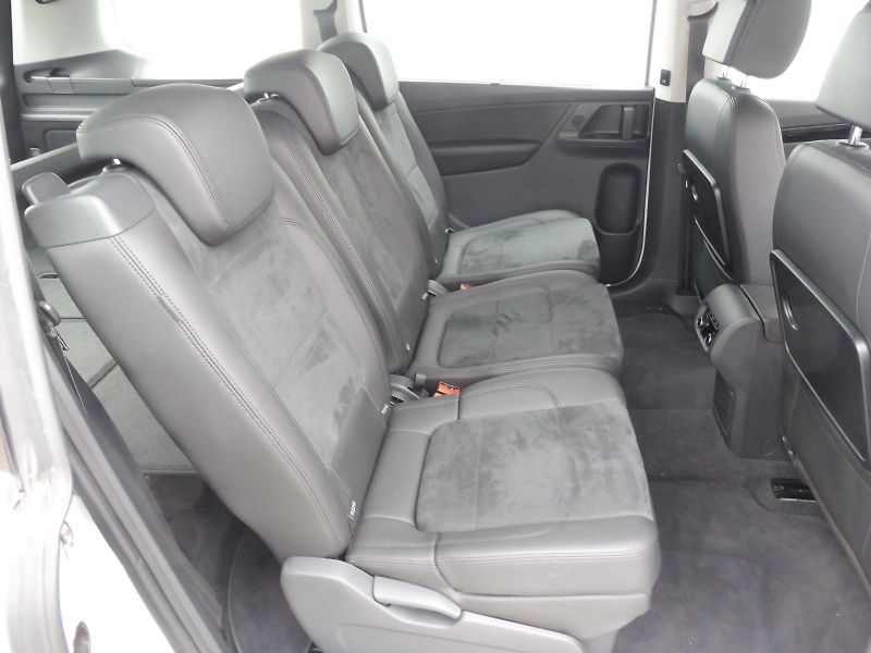 Volkswagen Sharan (2015) Highline 2,0 TDI 110kW 4MOTION - fotka 19 z 26