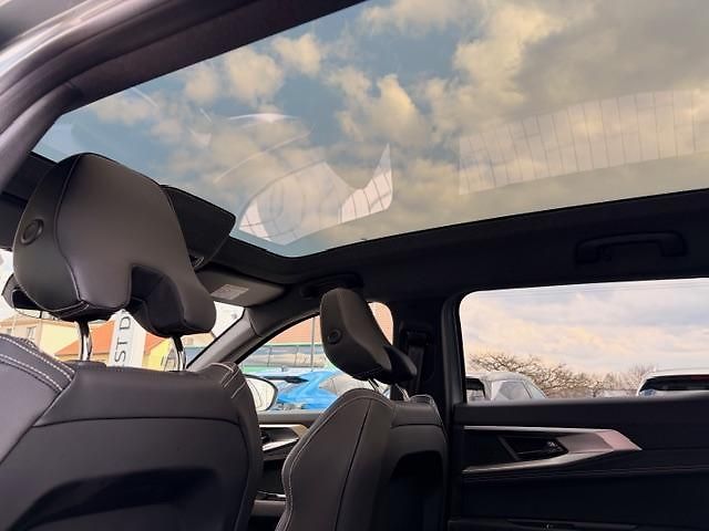 Renault Espace iconic full hybrid E-Tech 200 - fotka 8 z 9