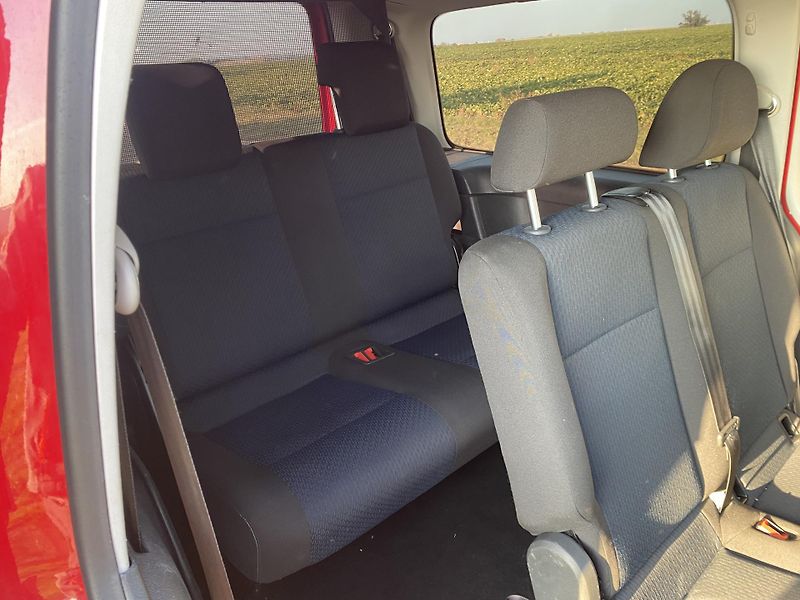 Volkswagen Caddy (2016) 110kw long 7míst - fotka 12 z 20