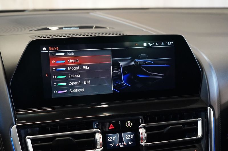 BMW Řada 8 M850i xDrive, Golden Thunder - fotka 36 z 50
