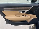 Volvo V90 2,0 B4 AWD Cross Country Plus - náhled 13