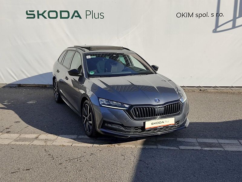 Škoda Octavia (2022) Combi SportLine 2,0 tdi 110 Kw - fotka 33 z 37