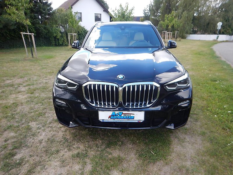 BMW X5 xDrive45e, PLUG-IN Hybrid - fotka 3 z 29